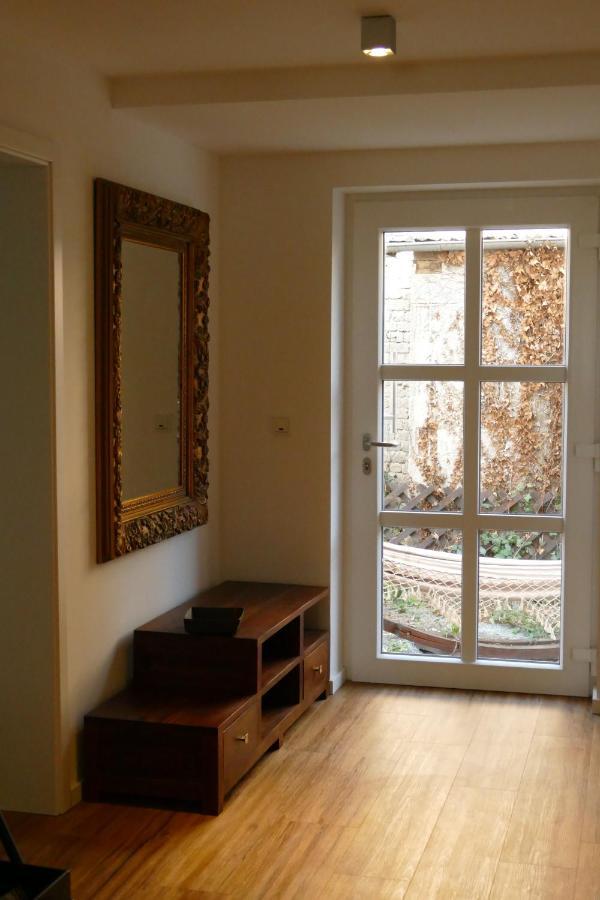 Ines Apartment Тритенхайм Екстериор снимка