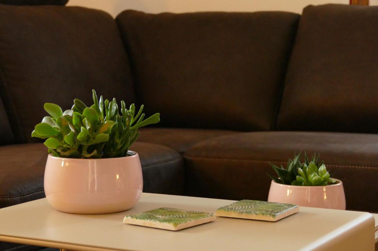 Ines Apartment Тритенхайм Екстериор снимка