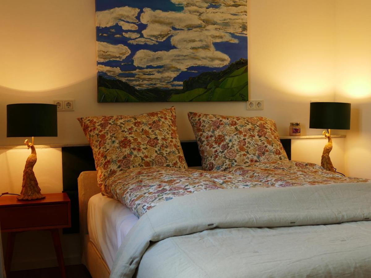 Ines Apartment Тритенхайм Екстериор снимка